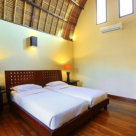Mutiara Jimbaran Villas Kuta Selatan Exterior foto